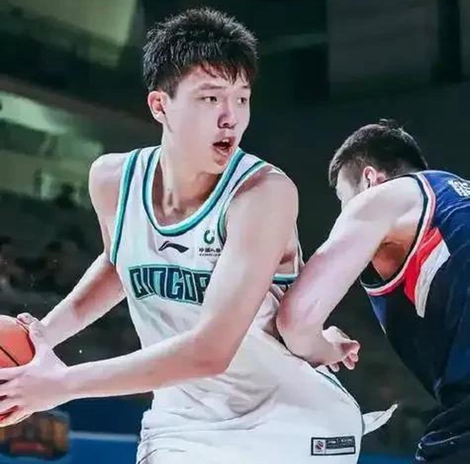 NBA对抗相比于CBA如何？杨瀚森笑答我觉得这边比较文明的简单介绍