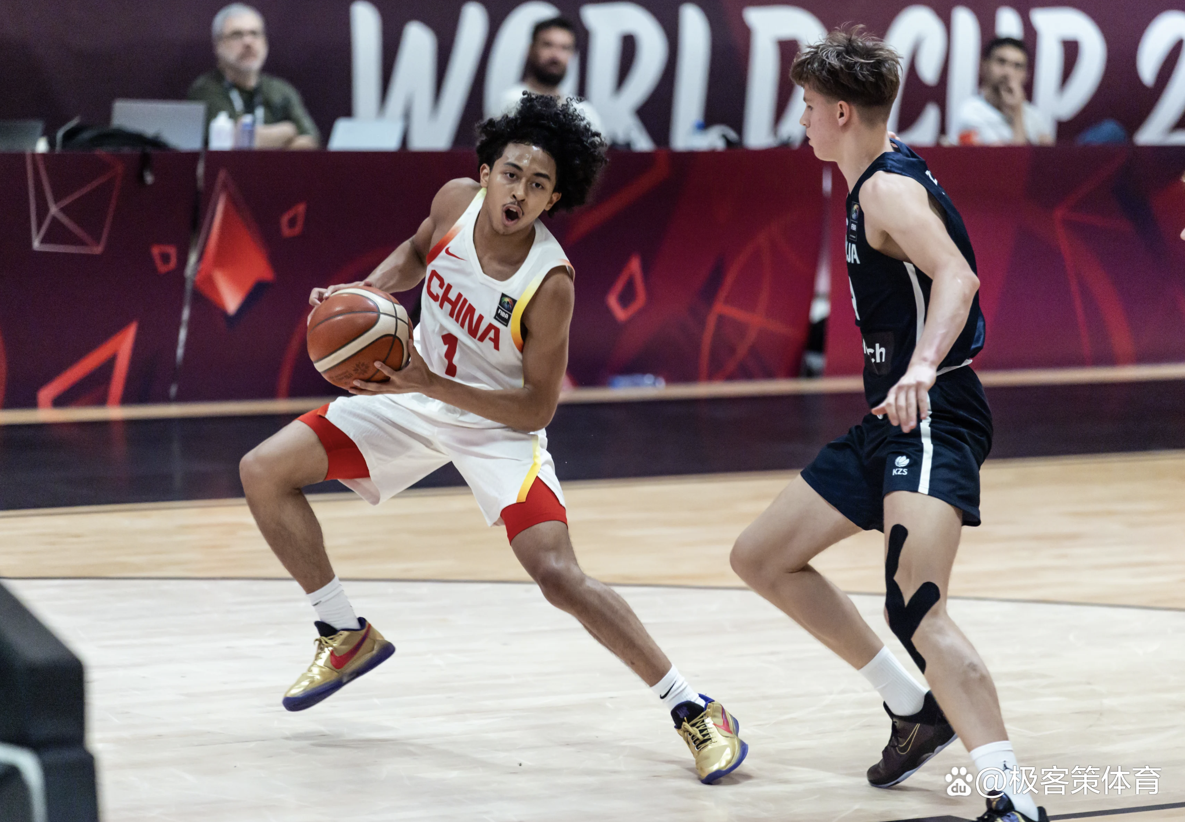星空体育官网-2028年NBA模拟选秀中国两将入选郇斯楠首轮14顺位的简单介绍
