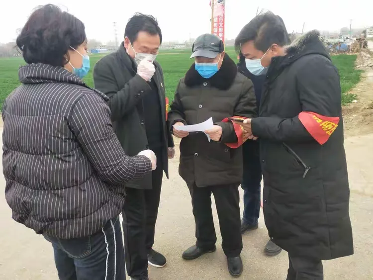 坚守阵地抗击风雨，华丽晋级强(坚守阵地怎么说)