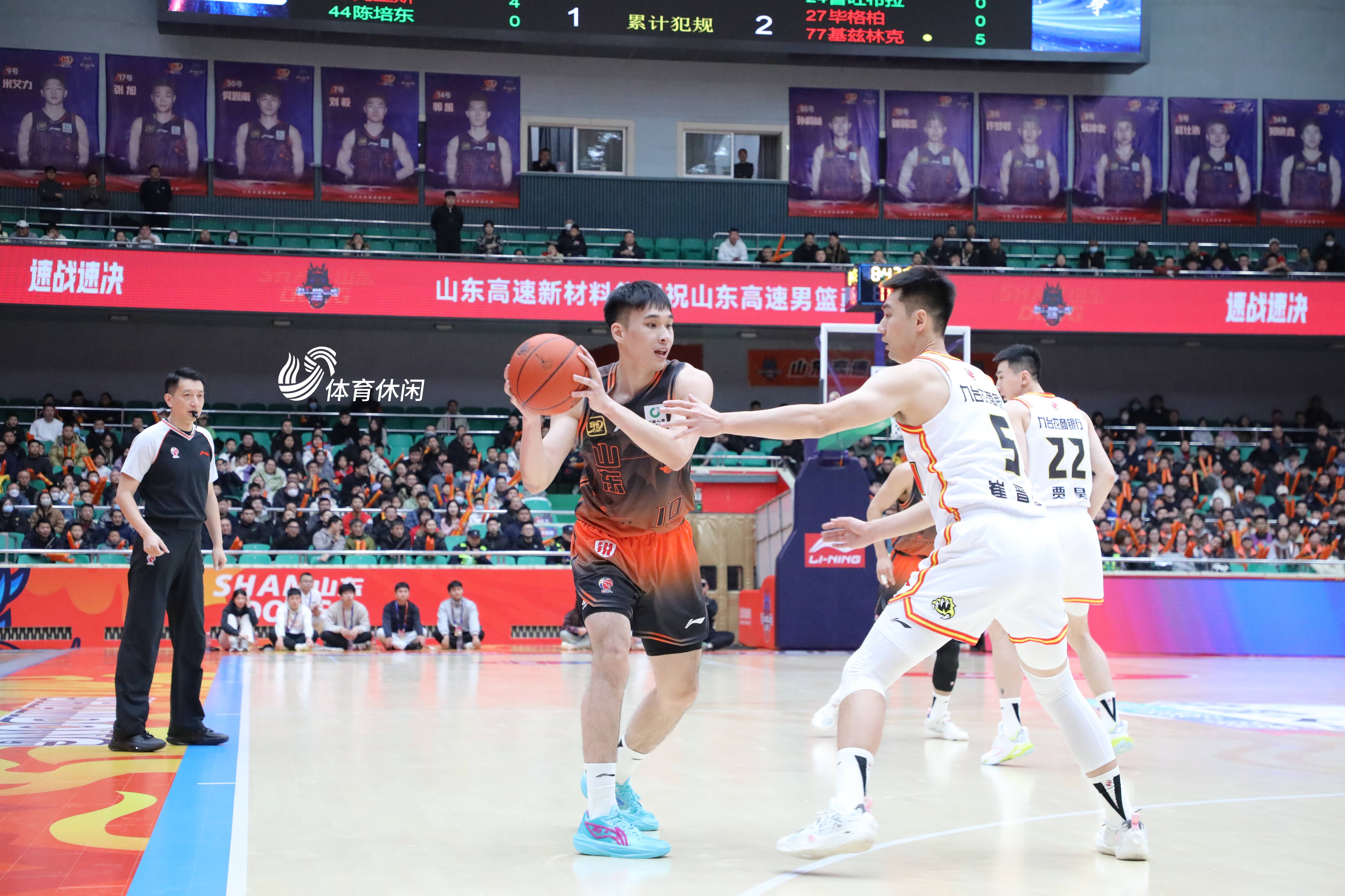 青岛男篮连胜开花，士气高昂战绩飘红(灌篮高手之神宗一郎)