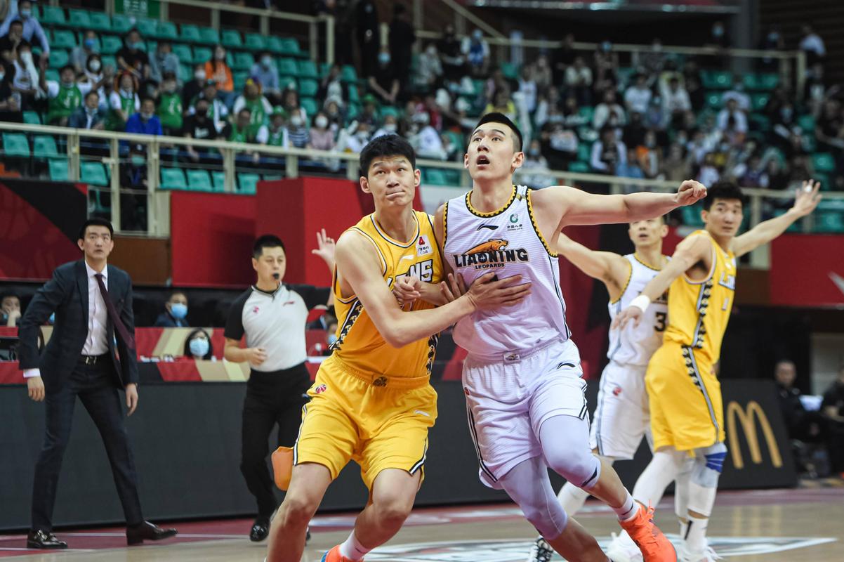 关于北京首钢迎战辽宁男篮，展开强力对决的信息